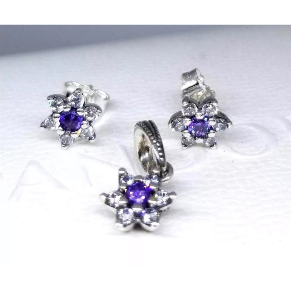 Authentic Pandora pendant and earring